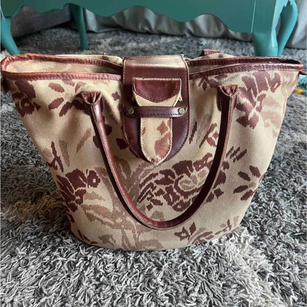 Urban Outfitters Floral Canvas Tote - Brown and Cream